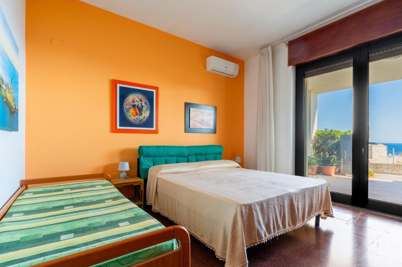 Calliope Apartment *
